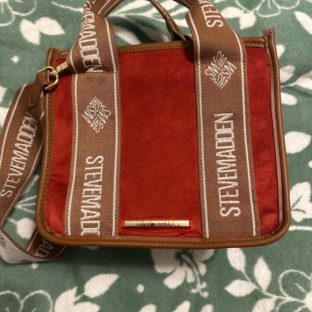 Steve Madden BWEBBER Viral Ginger Faux Suede Tote Bag Purse